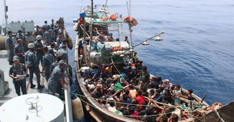 马来西亚绑定的214 Rohingyas在Bay -JustNewsbd.com举行