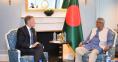 Airbus, Menzies Aviation executives meet Prof Yunus in London