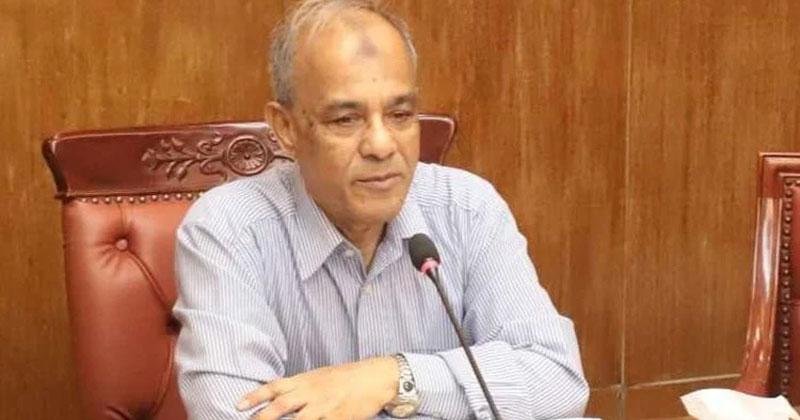 আইনশৃঙ্খলা বাহিনীর সদস্যদের সঙ্গে স্বরাষ্ট্র উপদেষ্টার ঈদ শুভেচ্ছা বিনিময়