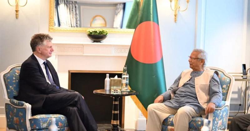 UK security adviser calls on CA in London