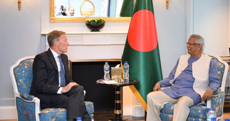 Airbus, Menzies Aviation executives meet Prof Yunus in London