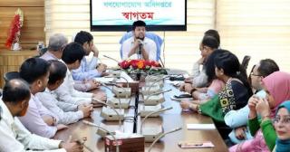 পত্রিকার বিজ্ঞাপনের হার পুনঃনির্ধারণ ও মিডিয়ার তালিকা হালনাগাদ করা হবে: তথ্য উপদেষ্টা