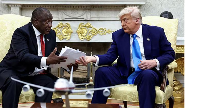 Trump ambushes S. African president over 'genocide' accusation