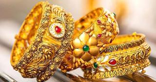 Gold price rises by Tk 4,374 per bhori