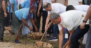 PM inaugurates Tk 1,542cr Muhuri-Kohua flood control project in Feni
