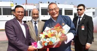 Bhutan PM makes brief stopover in Dhaka