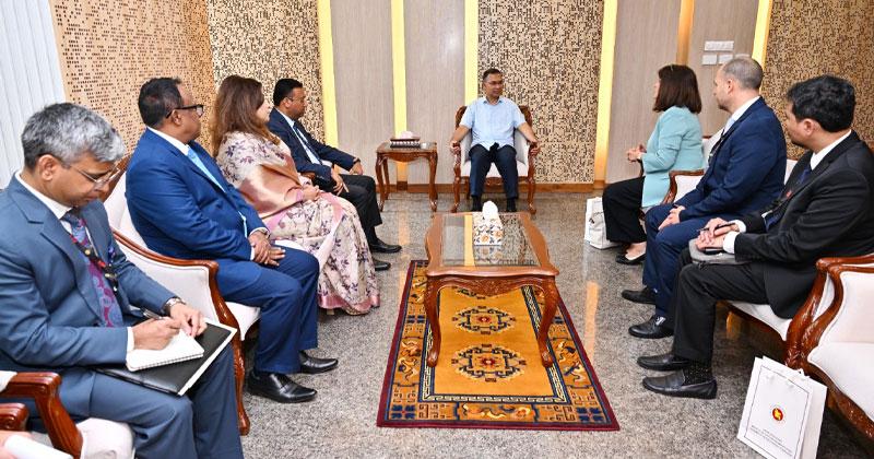 Strong, effective democracy key to sustainable progress: PM