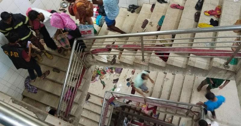 মমেক হাসপাতালে আগুন, ৬ মৃত্যু নিয়ে পরস্পরবিরোধী তথ্য